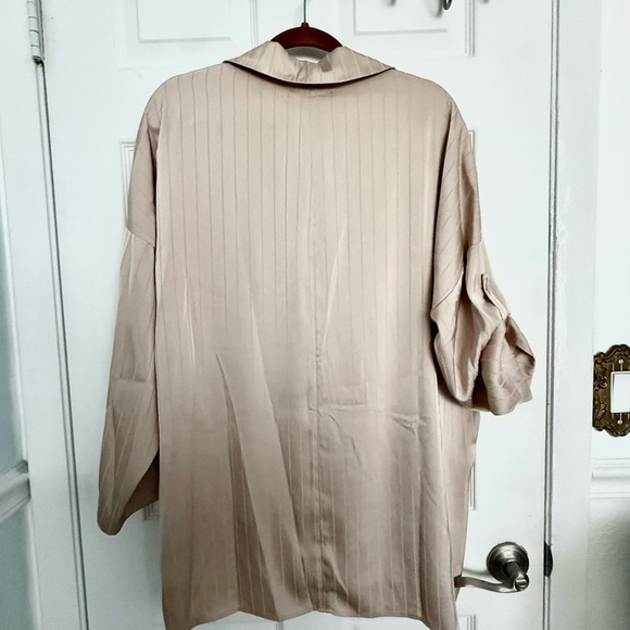 Zara Light Tan Shirt size Medium - Picture 2 of 11